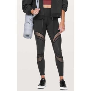 LULULEMON Seek the Heat Mesh Tight 28” in Black